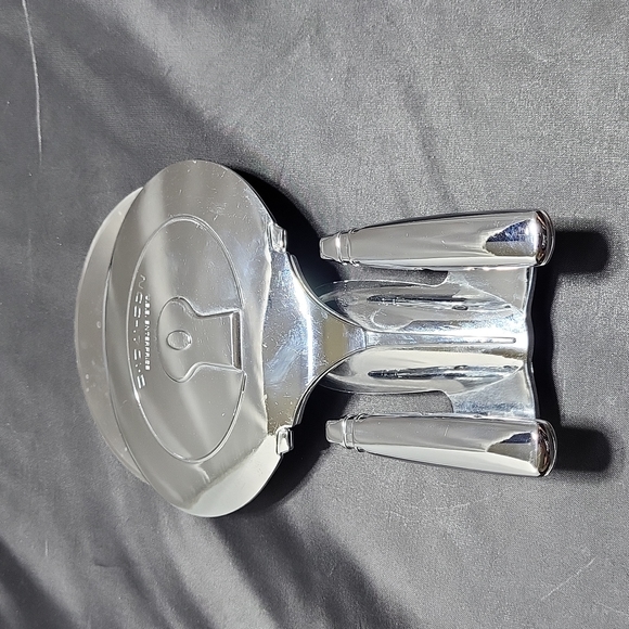 USS ENTERPRISE PIZZA CUTTER. - Picture 2 of 12
